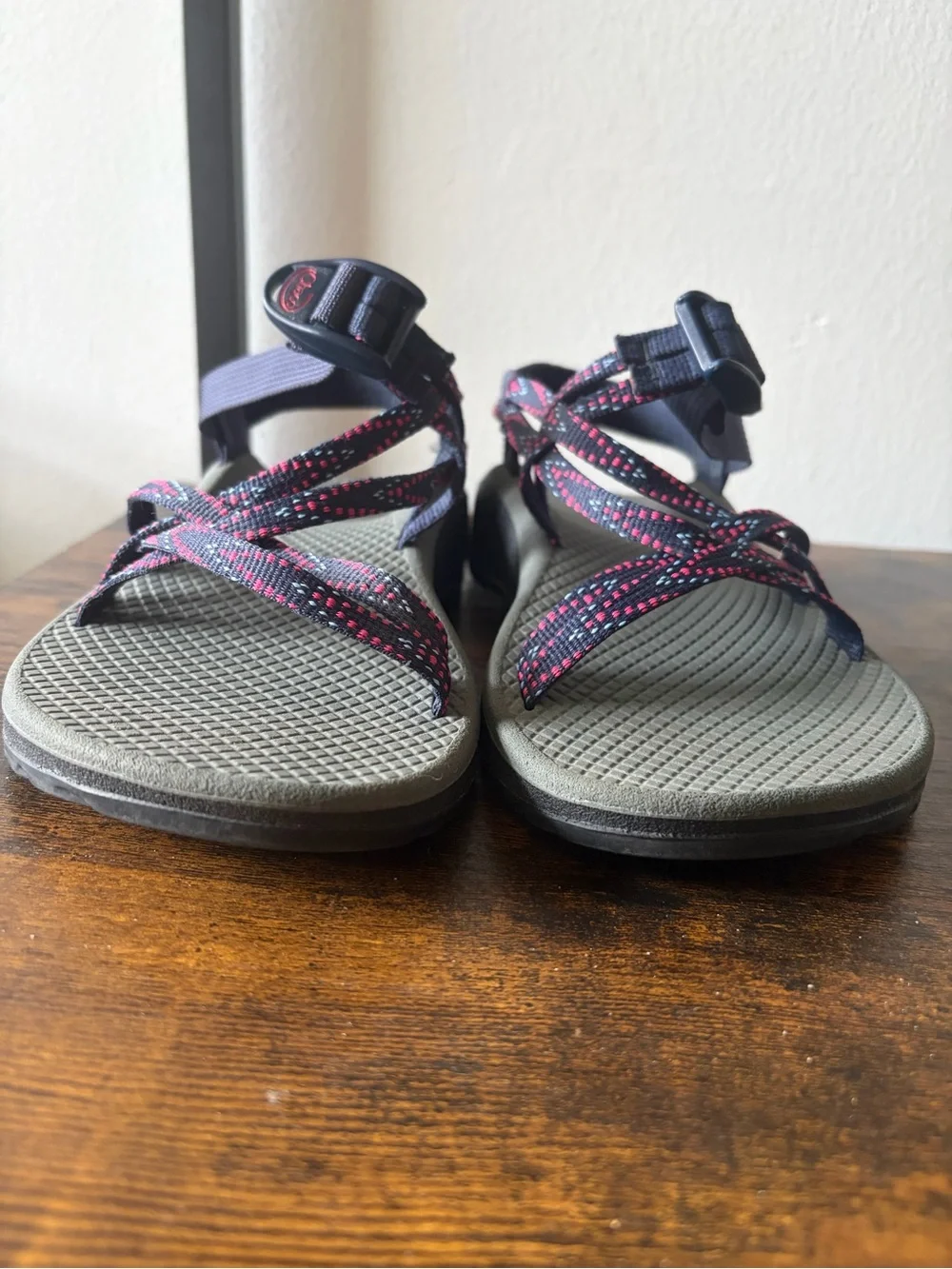 Chaco Women’s Z/Cloud Sandals Size 6 Gray Blue Pink Strappy Sport Sandals